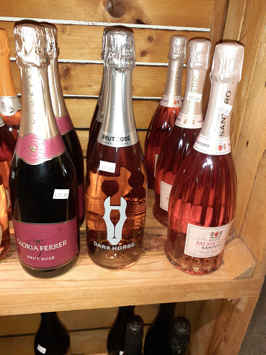 Liquor Store «B&S WINE AND SPIRITS», reviews and photos, 152 Wyckoff Ave, Brooklyn, NY 11237, USA