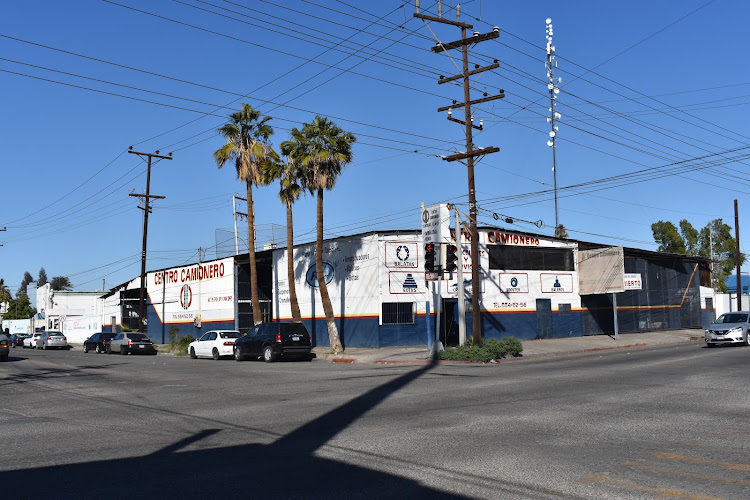CENTRO CAMIONERO DE MEXICALI S.A. DE C.V.