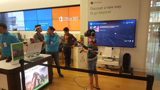 Computer Store «Microsoft Store - Dadeland Mall», reviews and photos, 7535 Dadeland Mall Cir W #2416, Miami, FL 33156, USA
