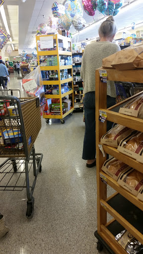 Grocery Store «Albertsons», reviews and photos, 110 E Carson St, Carson, CA 90745, USA