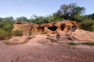 Cuevas de San Antonio image