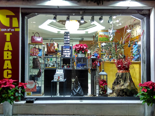 Estanco Urquijo 21 Cava De Puros