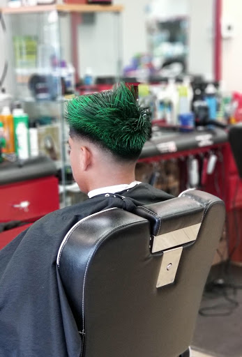 Barber Shop «Xtreme Barber shop», reviews and photos, 411 40th St, Lindenhurst, NY 11757, USA