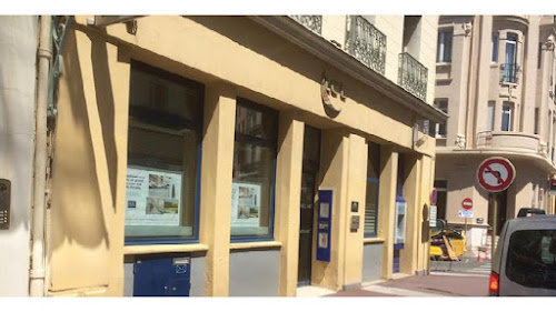 Banque LCL Banque et assurance Saint-Raphaël