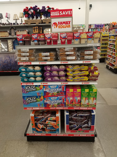 Dollar Store «FAMILY DOLLAR», reviews and photos, 260 Merchants Square, Dallas, GA 30132, USA