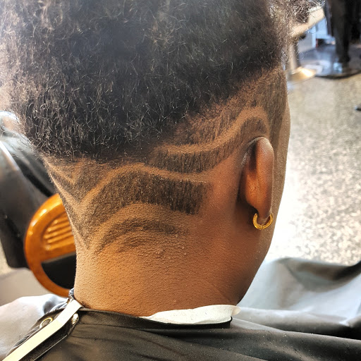 Barber Shop «Master Touch Barber Shop», reviews and photos, 2044 N Battlefield Blvd, Chesapeake, VA 23324, USA