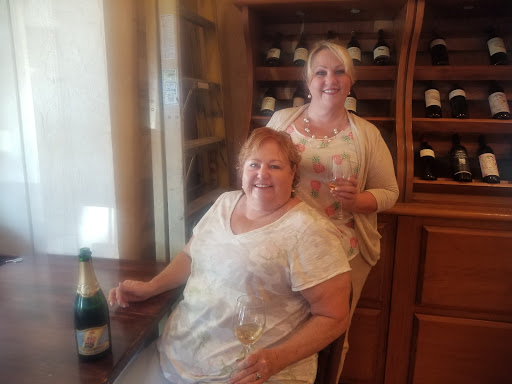 Stores and Shopping «Sonoma Wine Shop», reviews and photos, 412 1st St E, Sonoma, CA 95476, USA