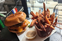 Plats et boissons du Restaurant de hamburgers Oh My French Burger à Paris - n°9