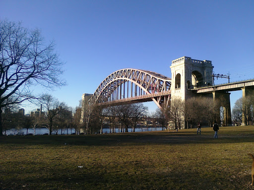 Park «Astoria Park», reviews and photos, 19 19th St, Queens, NY 11105, USA