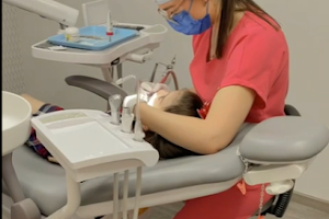 Dentista en Monterrey | MAAS Dentistas image