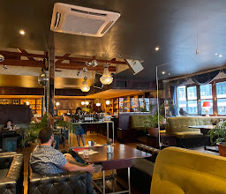 Harringtons Cocktail Lounge photo
