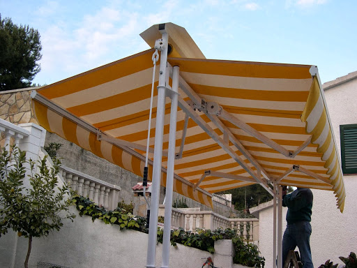 Tot Stil , Tendals, Pèrgoles, Persianes, Cortines, Motorització, Mosquiteres, Rètols – (Reus)