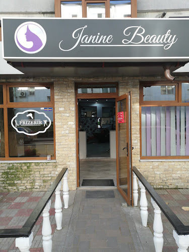 Janine Beauty - <nil>