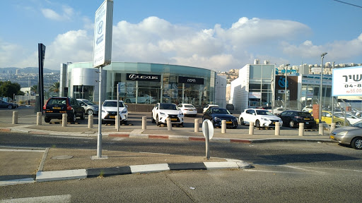 לקסוס חיפה | סוכנות רכב - מרכז שירות - טרייד אין