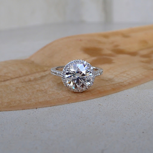 Jewelry Store «By Design Jewelers», reviews and photos, 1607 Ponce De Leon Blvd #106, Coral Gables, FL 33134, USA