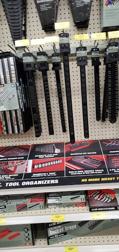 Hardware Store «Harbor Freight Tools», reviews and photos, 301 W Jericho Turnpike, Huntington Station, NY 11746, USA