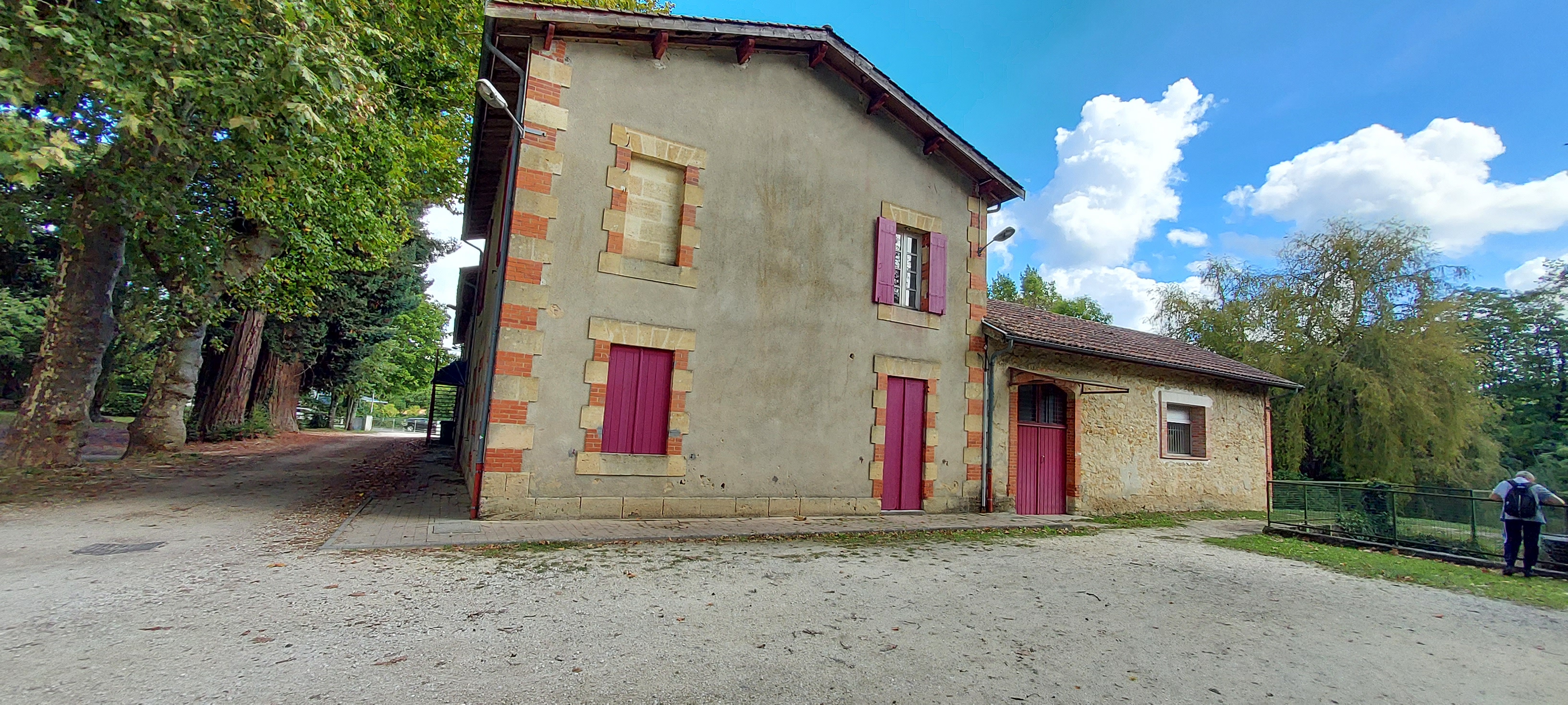 Photo n° 4 de l'avis de Florence.R fait le 04/10/2021 à 07:14