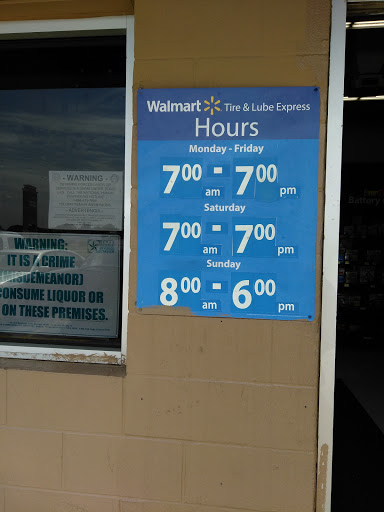 Tire Shop «Walmart Tires & Auto Parts», reviews and photos, 12300 Lake June Rd, Balch Springs, TX 75180, USA