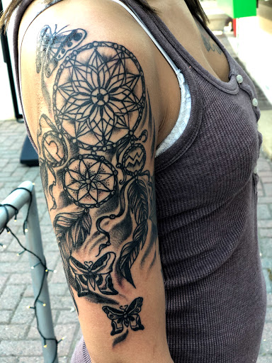 Tattoo Shop «Talon Studio Tattoo», reviews and photos, 14 S Main St, Boonsboro, MD 21713, USA