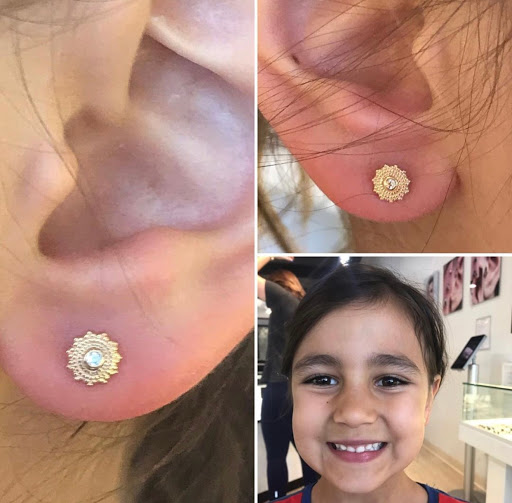 Body Piercing Shop «Deep Roots Tattoo and Body Piercing Alderwood», reviews and photos, 18920 28th Ave W, Lynnwood, WA 98036, USA