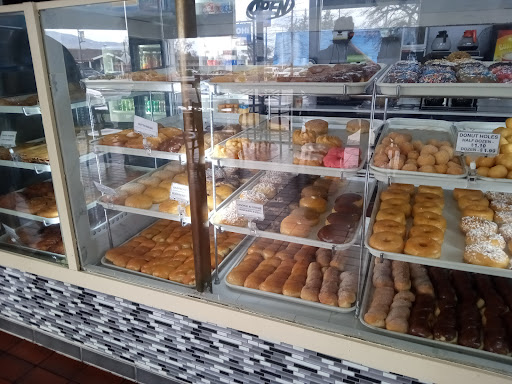 Donut Shop «Jelly Donut», reviews and photos, 1750 S Virginia St, Reno, NV 89502, USA