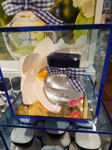 Beauty Supply Store «Bath & Body Works», reviews and photos, 34986 Midway Outlet Dr, Rehoboth Beach, DE 19971, USA