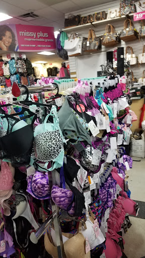 Discount Store «Fallas Discount Stores», reviews and photos, 215-223 E Fordham Rd, Bronx, NY 10458, USA