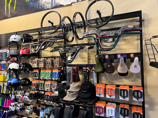 Bicycle Store «Bike Land», reviews and photos, 19189 I-45 B, Shenandoah, TX 77385, USA