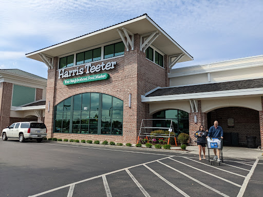 Grocery Store «Harris Teeter», reviews and photos, 3501 Oleander Dr, Wilmington, NC 28403, USA