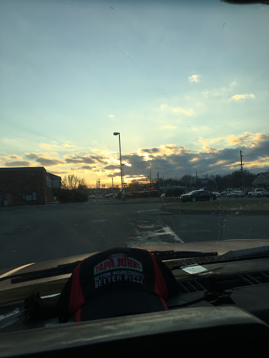 Shopping Mall «Southland Terrace Shopping Center», reviews and photos, 3971 7th Street Rd, Louisville, KY 40216, USA