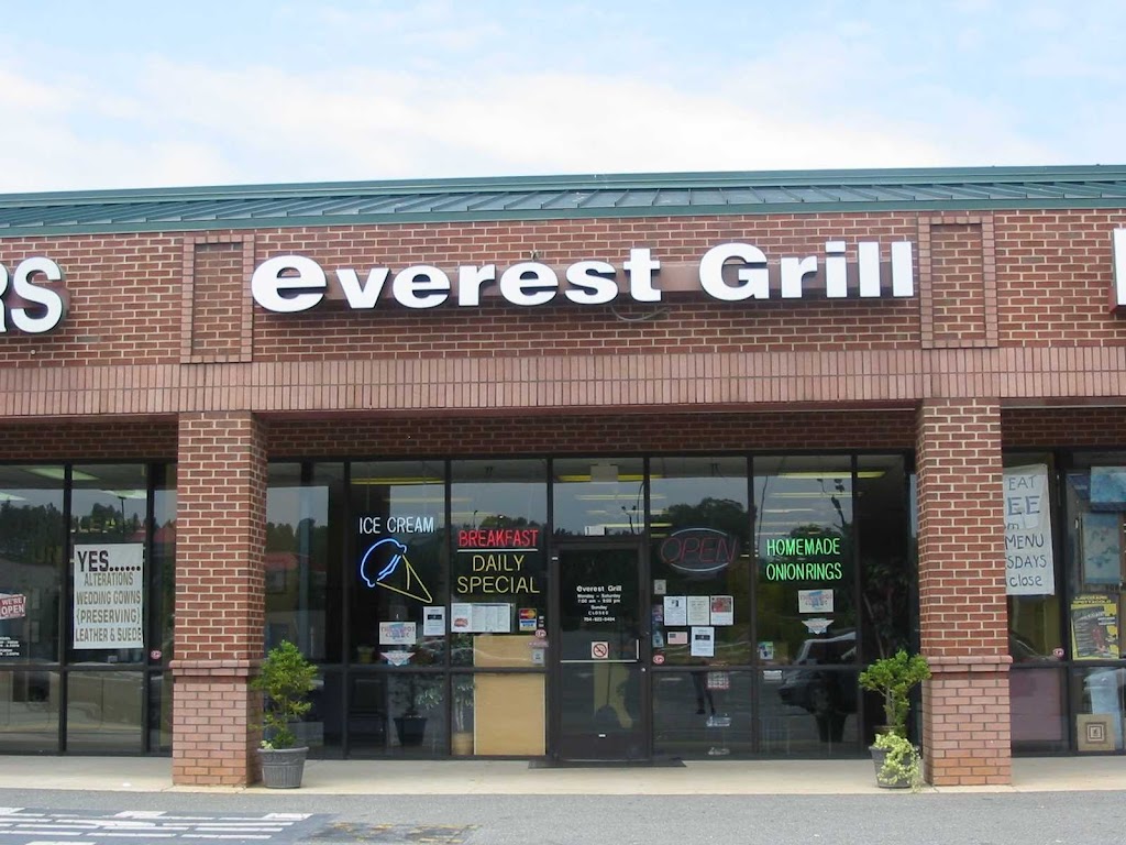 Everest Grill 28037