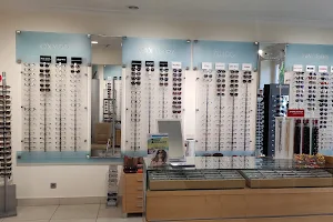 Centrum Korekcji Wzroku.Zakrzewscy A.A.Badanie wzroku,okulary,kontakty image