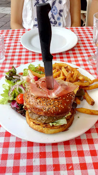 Sandwich au poulet du Restaurant français La Ferme à Dédé Grenoble Gare - n°6