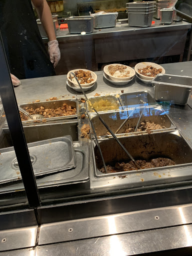 Mexican Restaurant «Chipotle Mexican Grill», reviews and photos, 4402 Montgomery Rd, Cincinnati, OH 45212, USA