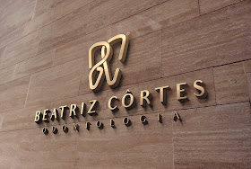 Dentista Beatriz Côrtes Barbosa