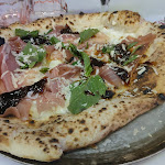 Photo n°3 de l'avis de Barbara. fait le 12/08/2023 à 07:28 sur le  Morsi & Rimorsi - Pizzeria Caserta à Caserta