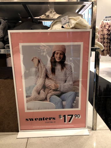 Clothing Store «Forever 21», reviews and photos, 3251 20th Ave, San Francisco, CA 94132, USA