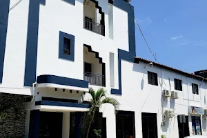 Hotel Caribani image