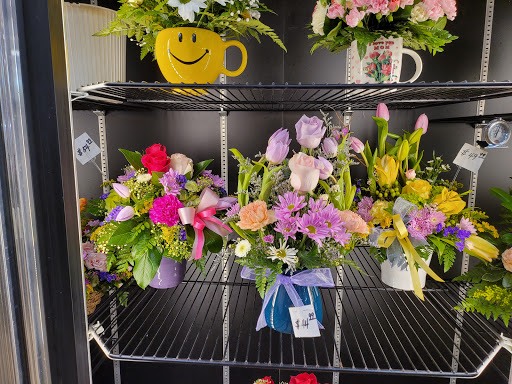 Florist «Sacalis Florist», reviews and photos, 575 Broadway, Bayonne, NJ 07002, USA