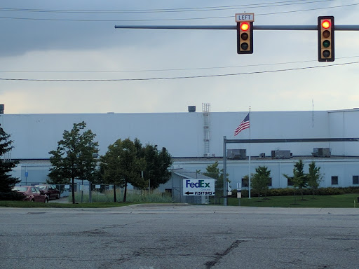 Mailing Service «FedEx Ground», reviews and photos, 1601 Brown Rd, Lake Orion, MI 48359, USA