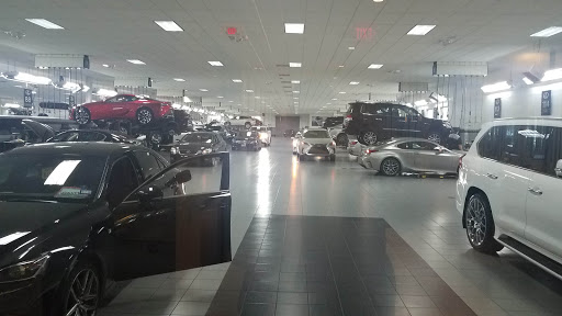 Lexus dealer Garland