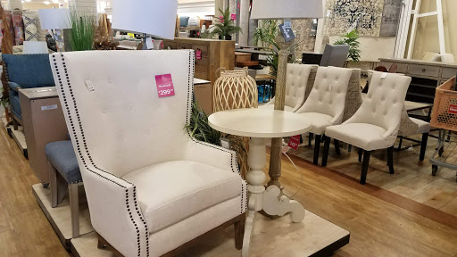 Department Store «T.J. Maxx and HomeGoods», reviews and photos, 3050 Sheridan Dr, Amherst, NY 14226, USA