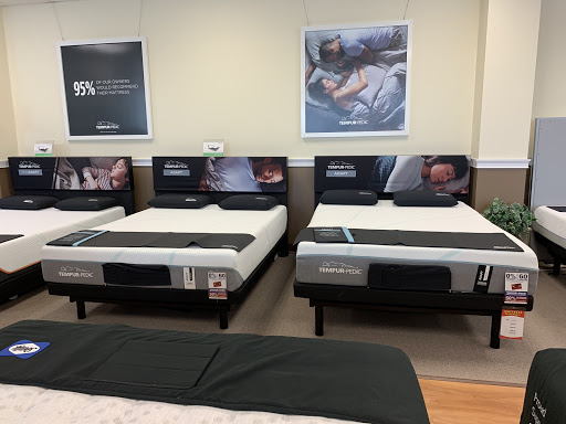 Mattress Store «Mattress Warehouse of Shrewsbury Highlands», reviews and photos, 96 Sofia Drive #107, Shrewsbury, PA 17361, USA