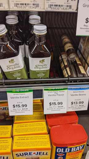 Grocery Store «Seward Community Co-op - Friendship Store», reviews and photos, 317 E 38th St, Minneapolis, MN 55409, USA