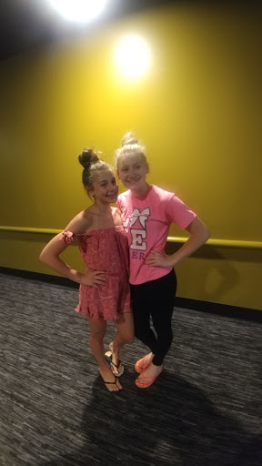 Movie Theater «Showcase Cinema de Lux Randolph», reviews and photos, 73 Mazzeo Dr, Randolph, MA 02368, USA