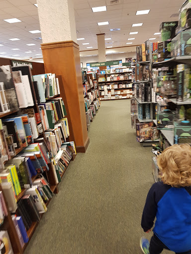 Book Store «Barnes & Noble», reviews and photos, 1812 Sam Rittenberg Blvd, Charleston, SC 29407, USA