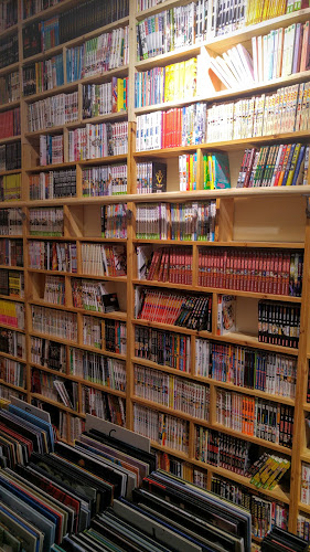 Librairie de bandes dessinées Stock en Bulle Amiens