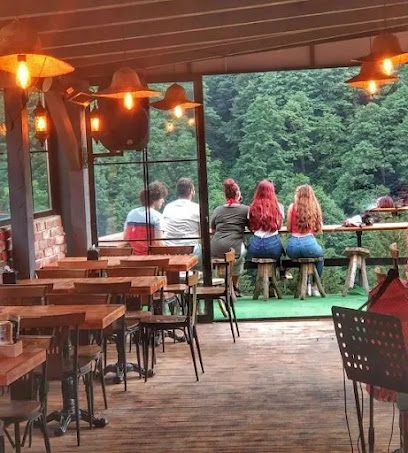 Berberoğlu Cafe Restoran Hediyelik Eşya