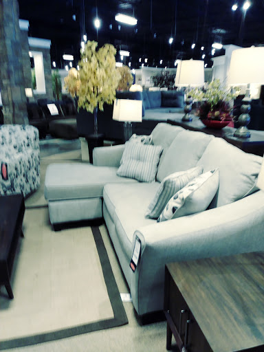 Furniture Store «Furniture Deals», reviews and photos, 10360 Metcalf Ave, Overland Park, KS 66212, USA