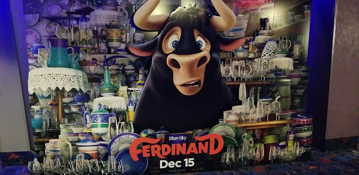 Movie Theater «Regal Cinemas Continental 10 & RPX», reviews and photos, 3635 S Monaco Pkwy, Denver, CO 80222, USA